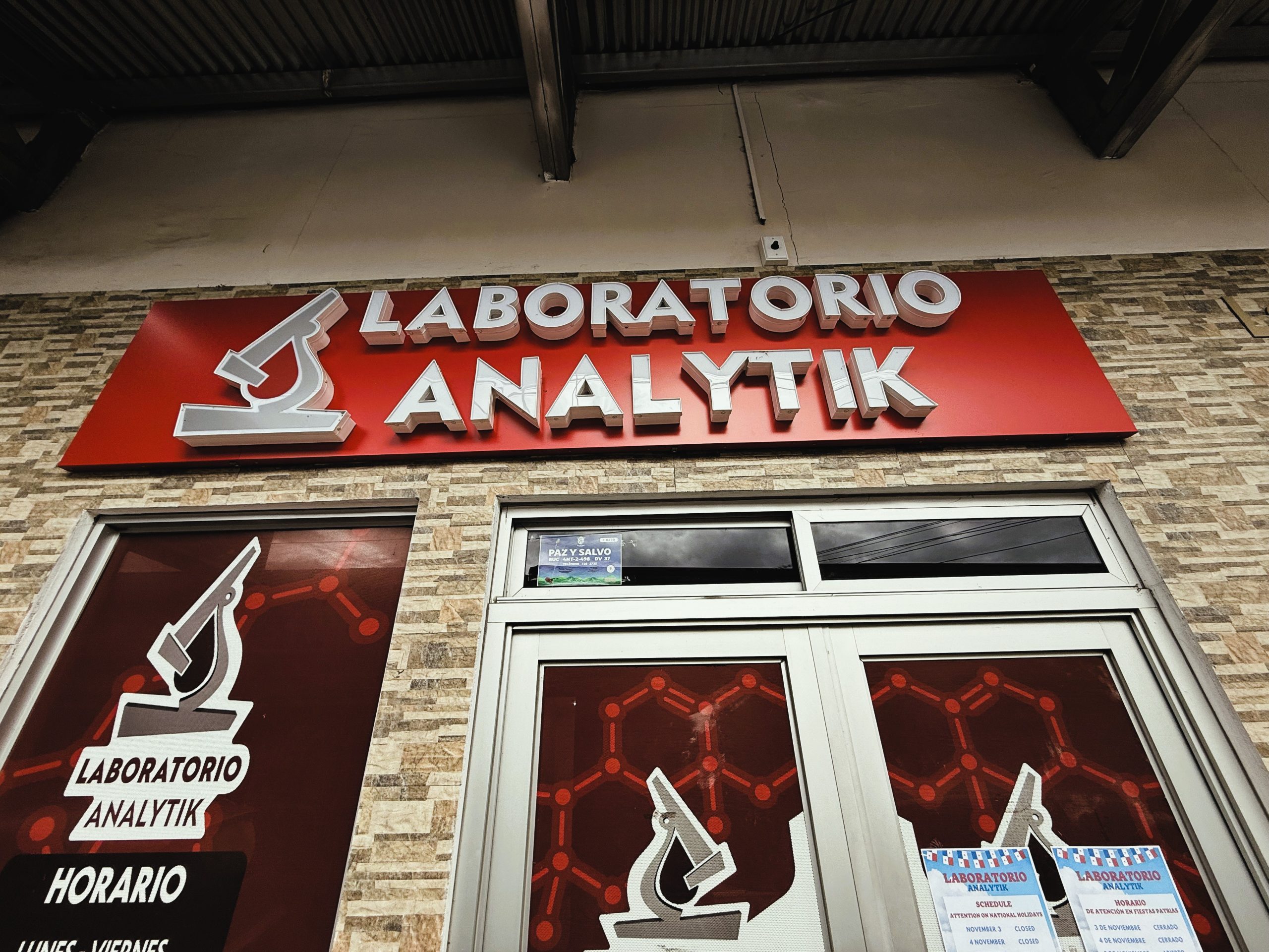 Laboratorio Analytik