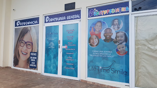 Clínica Dental Life Time Smile - Tocumen