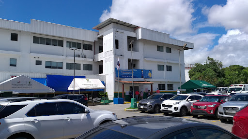 Policentro de Salud de Parque Lefevre