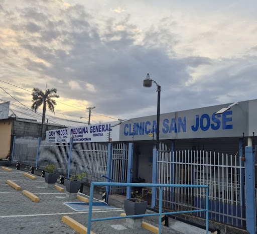 Clínica San José Tocumen
