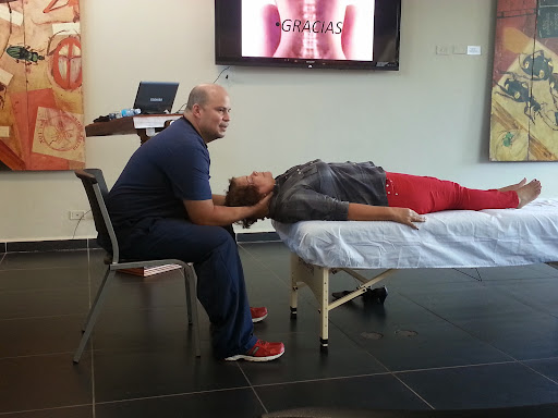 Rene Estribí, MSc - Clinica Osteopatia & Rehabilitacion