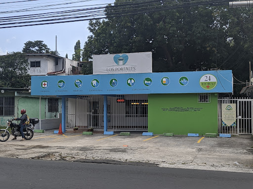 Clinica Los Portales El Dorado 24 horas
